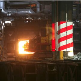 Four a fusion pour l’usine